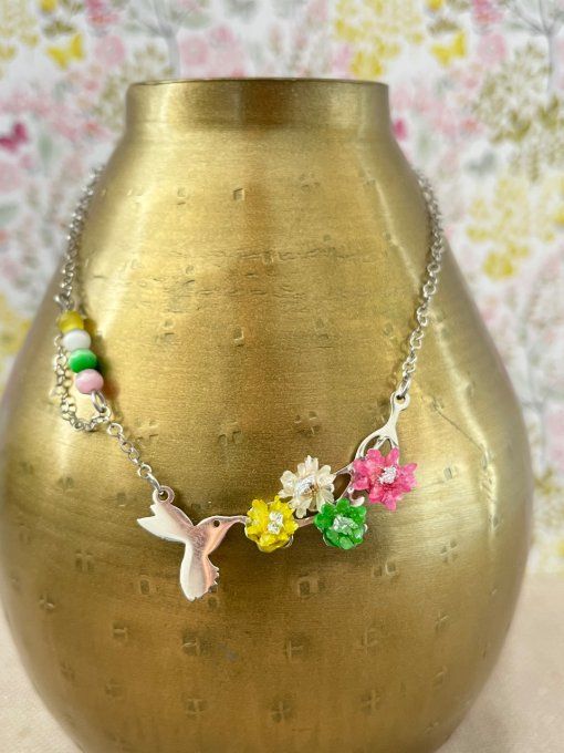 Collier colibri argenté multicolore 