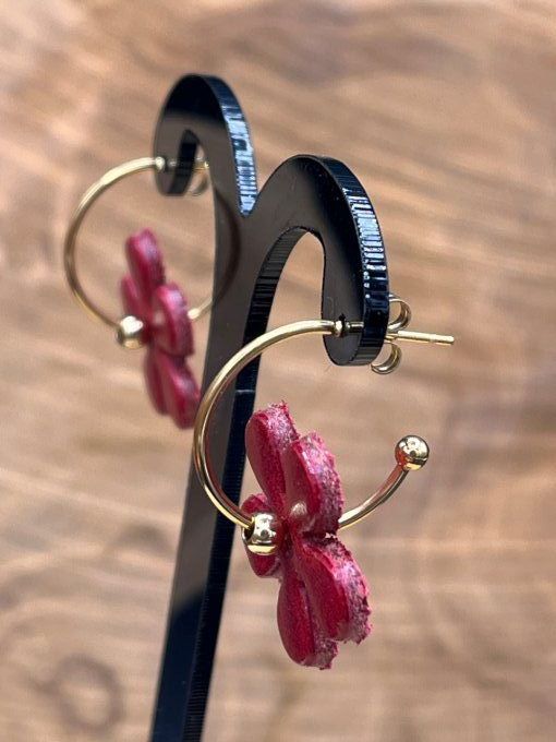 Boucles d'oreilles en cuir et en acier 