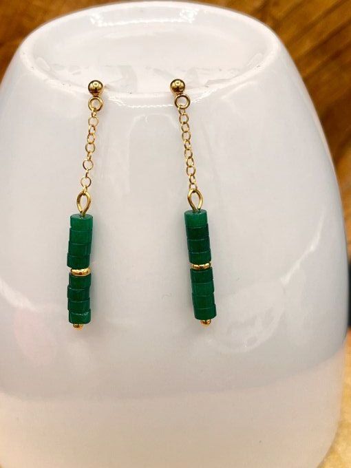 Boucles d'oreilles  en jade vert et acier inoxydable doré 